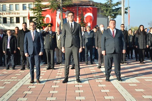 Devletimizin Kurucusu Büyük Önder Gazi Mustafa Kemal Atatürk’ü vefatının 84. yıldönümünde saygı, rahmet ve şükranla anıyoruz.